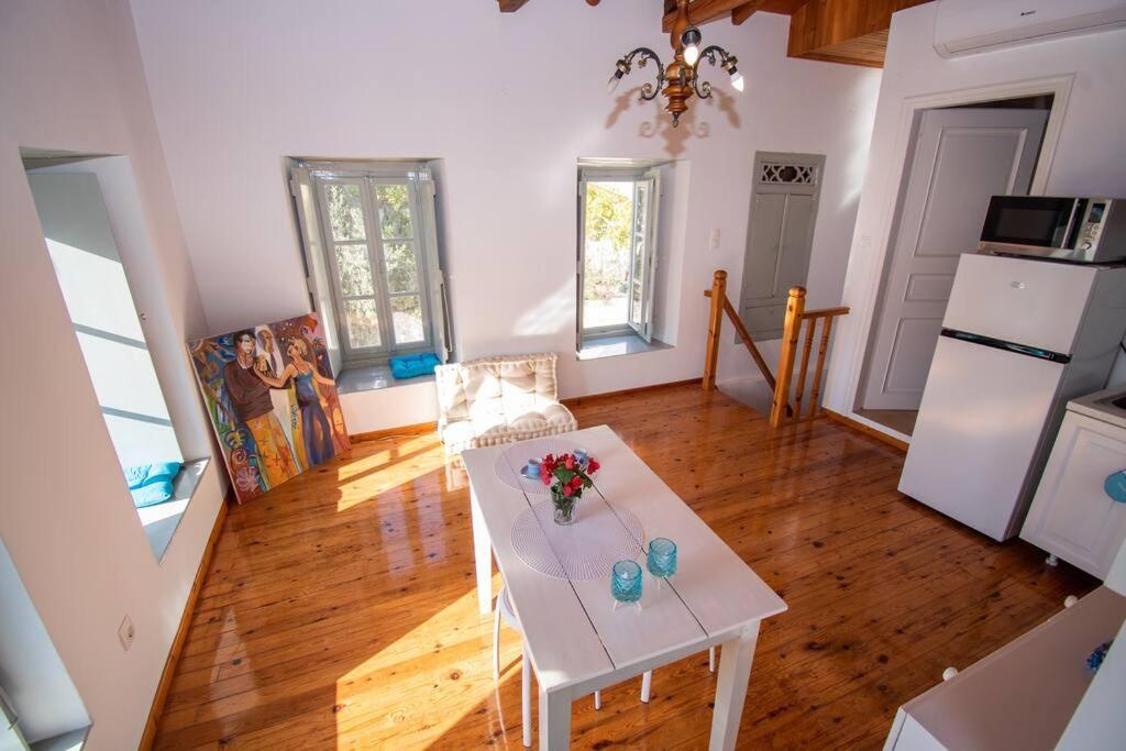 Iolis Loft Hydra Lägenhet Exteriör bild