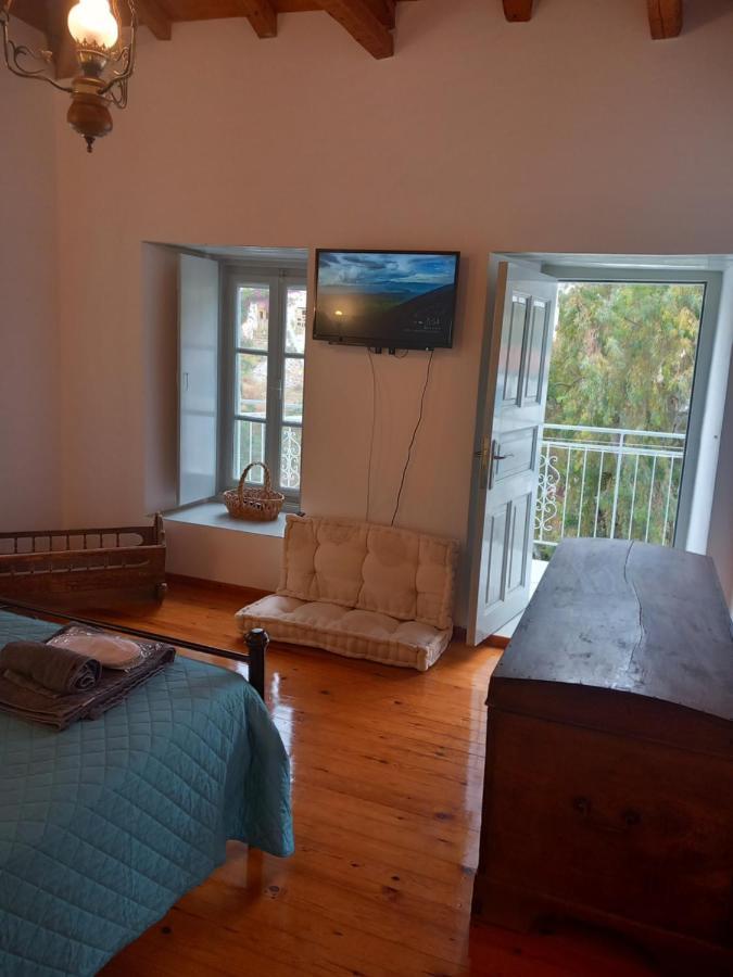 Iolis Loft Hydra Lägenhet Exteriör bild